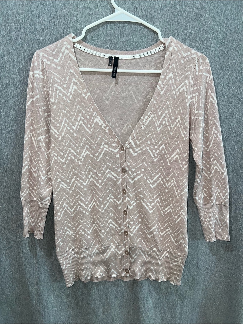 Maurices Dusty Pink Chevron V-Neck Cardigan Sweater Women Medium M 3/4 Sleeve - Picture 1 of 4